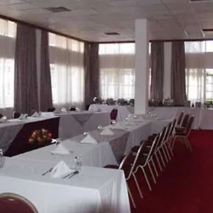 3* Hotel Mosa Court